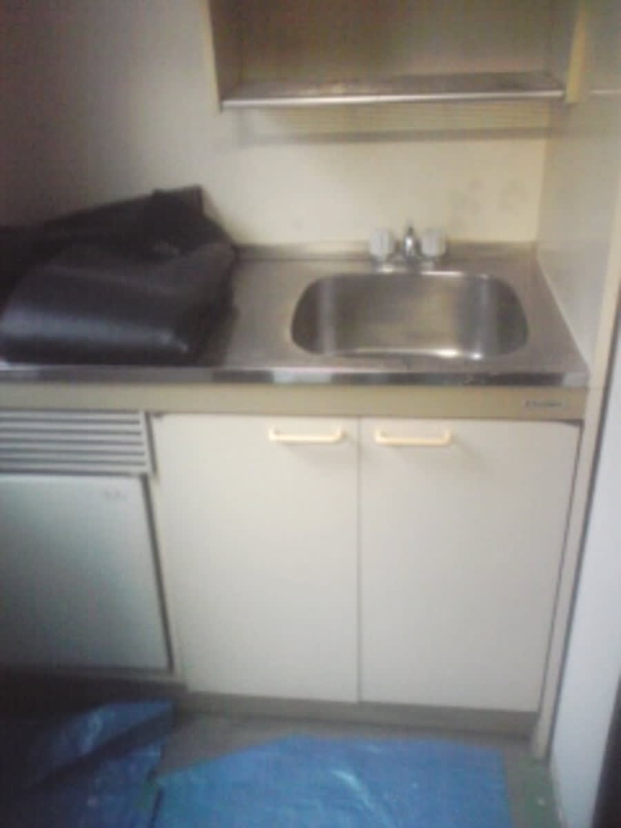 v20251114150803/fresh/building/J00100386372_8