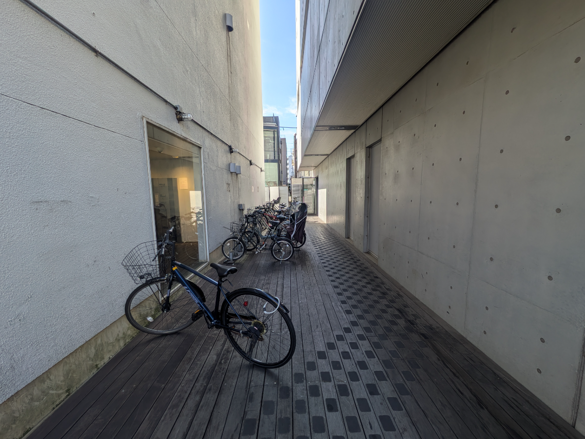 v20251114150803/fresh/building/J00100402712_11