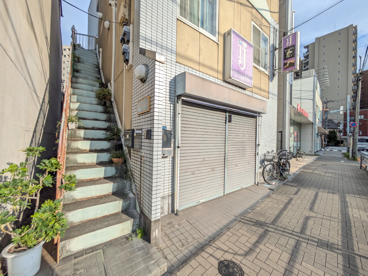 v20251114150803/fresh/building/J00100416068_3