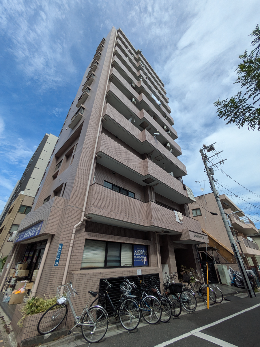 v20251114150803/fresh/building/J00100418404_9