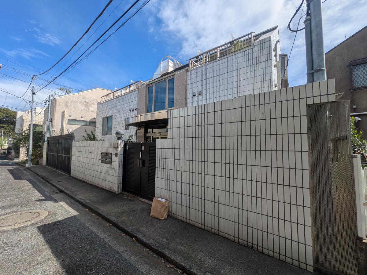 v20251114150803/fresh/building/J00100418561_9