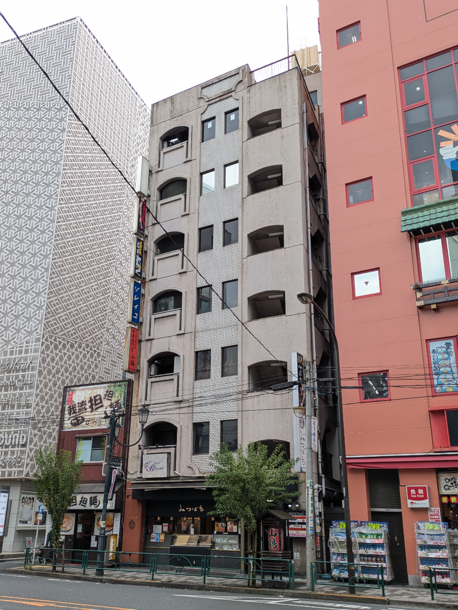 v20251117150812/fresh/building/J00100396108_6