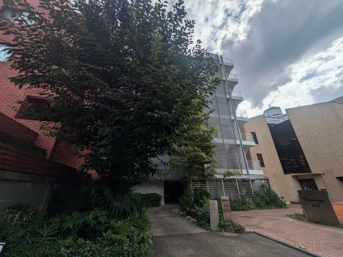 v20251117150812/fresh/building/J00100403857_6