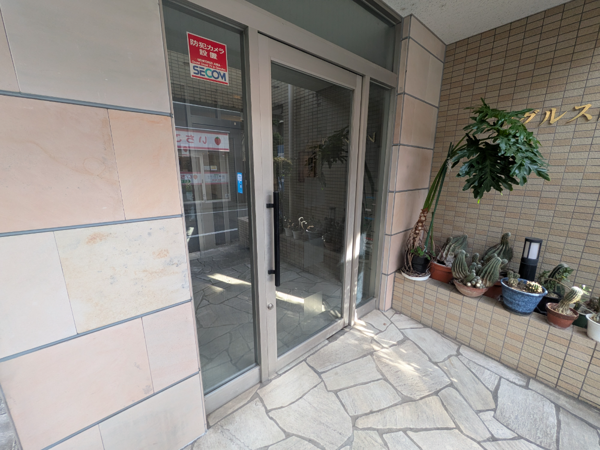 v20251118150804/fresh/building/J00100366259_3