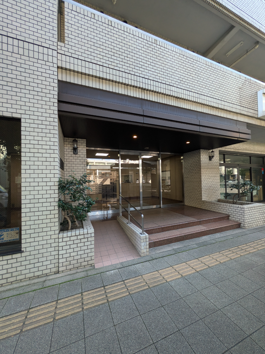 v20251118150804/fresh/building/J00100410535_3