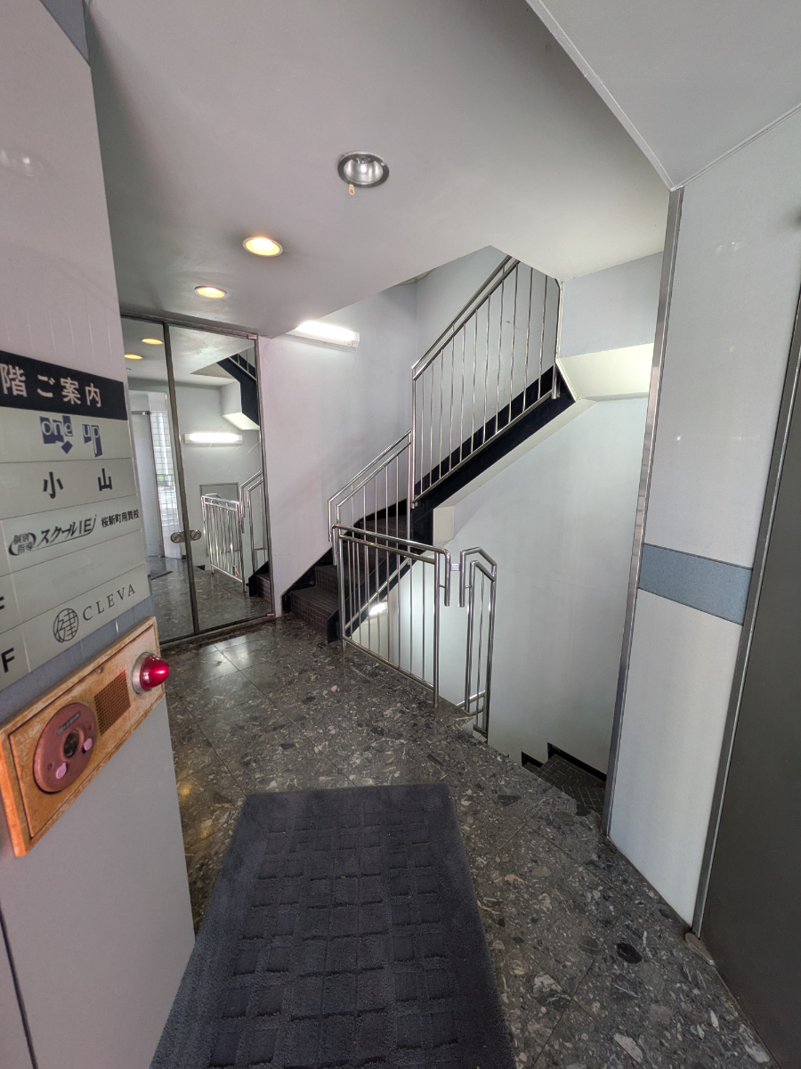 v20251120150807/fresh/building/J00100370960_12