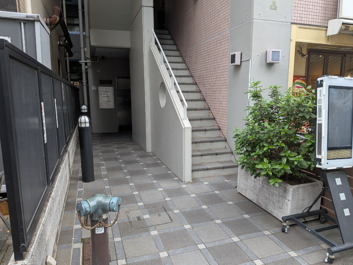 v20251120150807/fresh/building/J00100386251_3