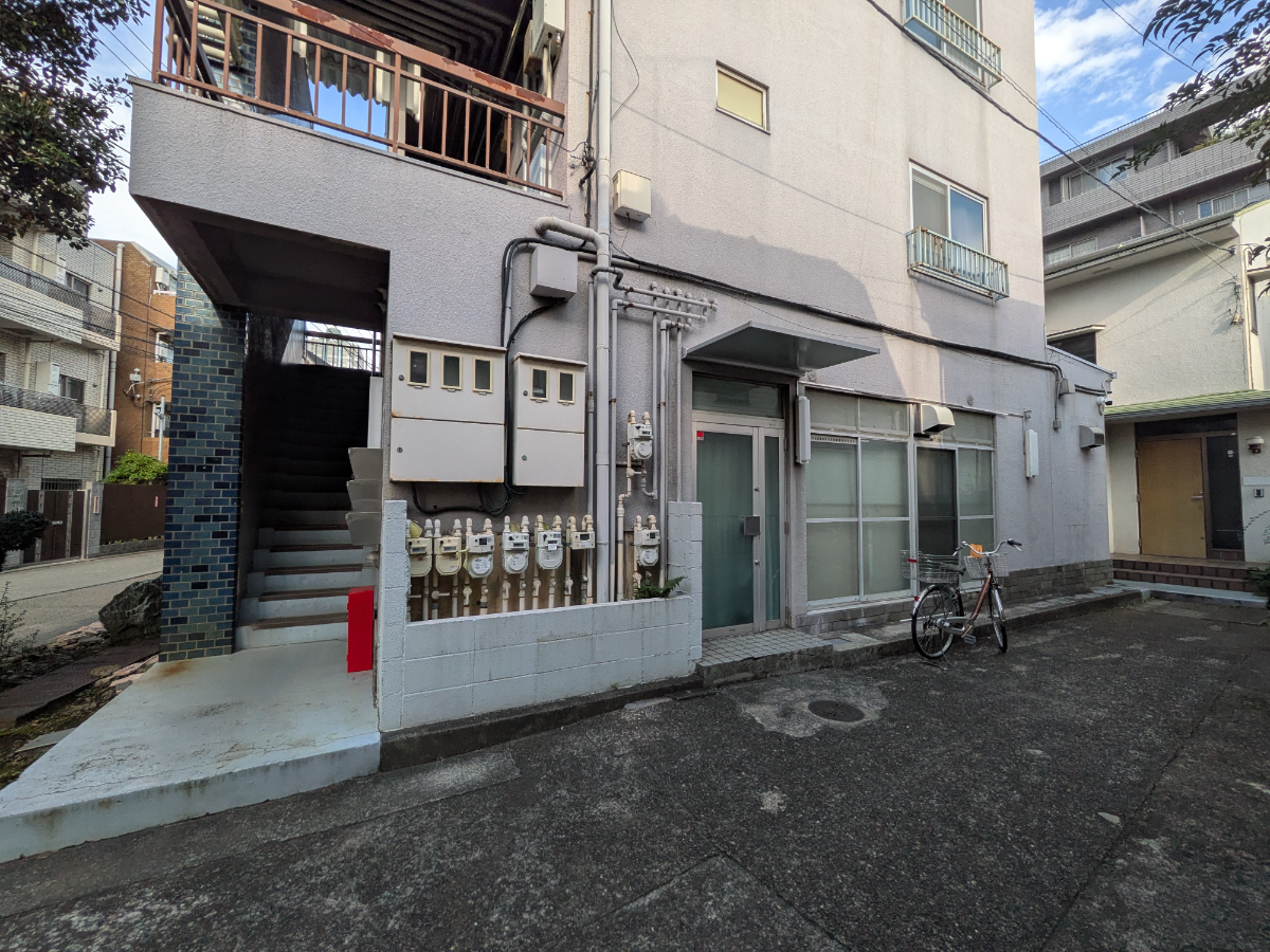 v20251120150807/fresh/building/J00100401572_3