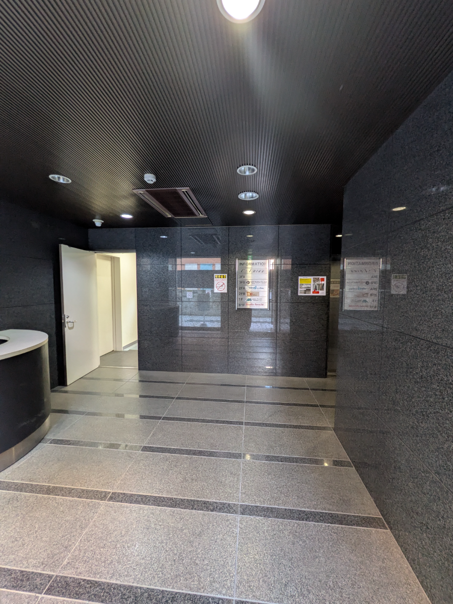 v20251120150807/fresh/building/J00100409850_15