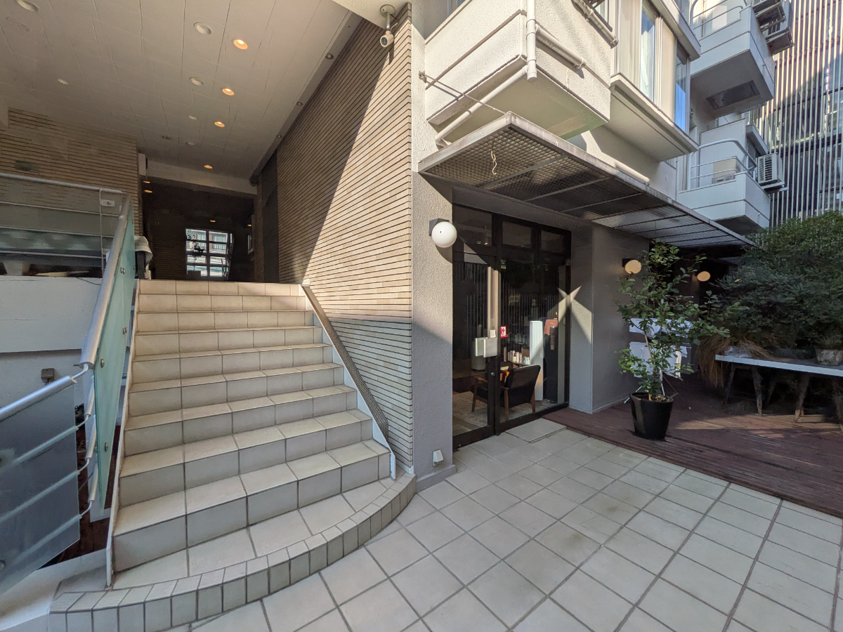 v20251120150807/fresh/building/J00100413784_3