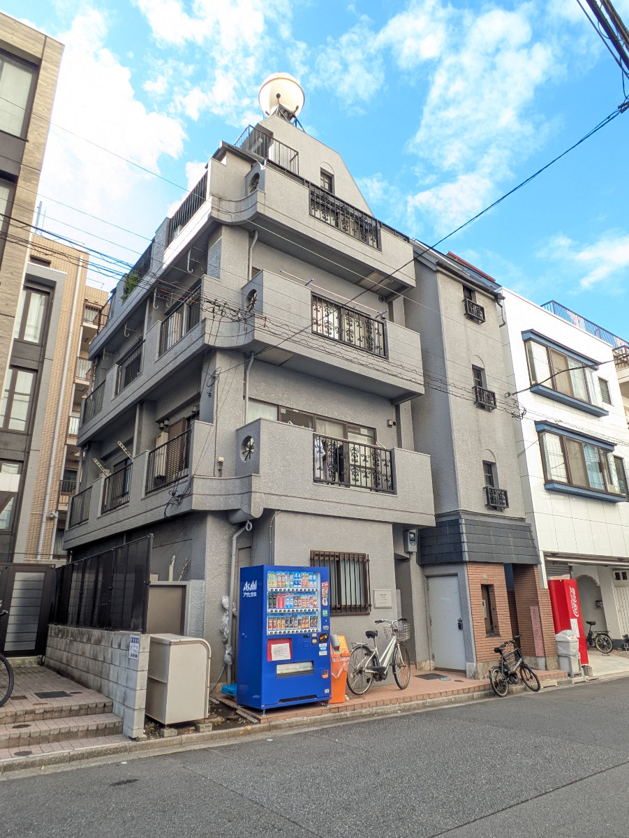 v20251120150807/fresh/building/J00100418587_8