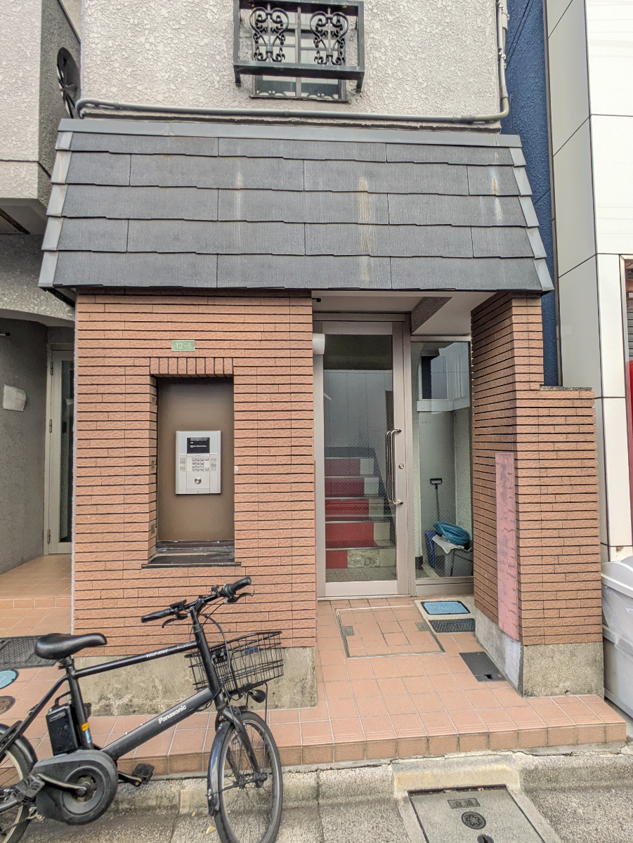 v20251120150807/fresh/building/J00100418587_9