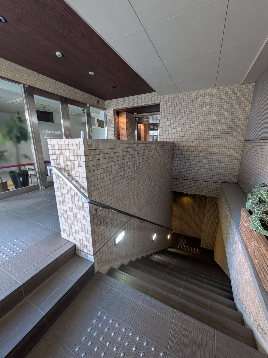 v20251120150807/fresh/building/J00100418698_10