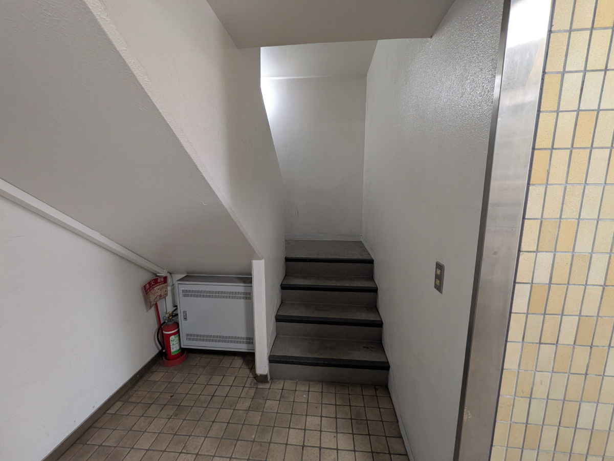 v20251120150807/fresh/building/J00100427243_11