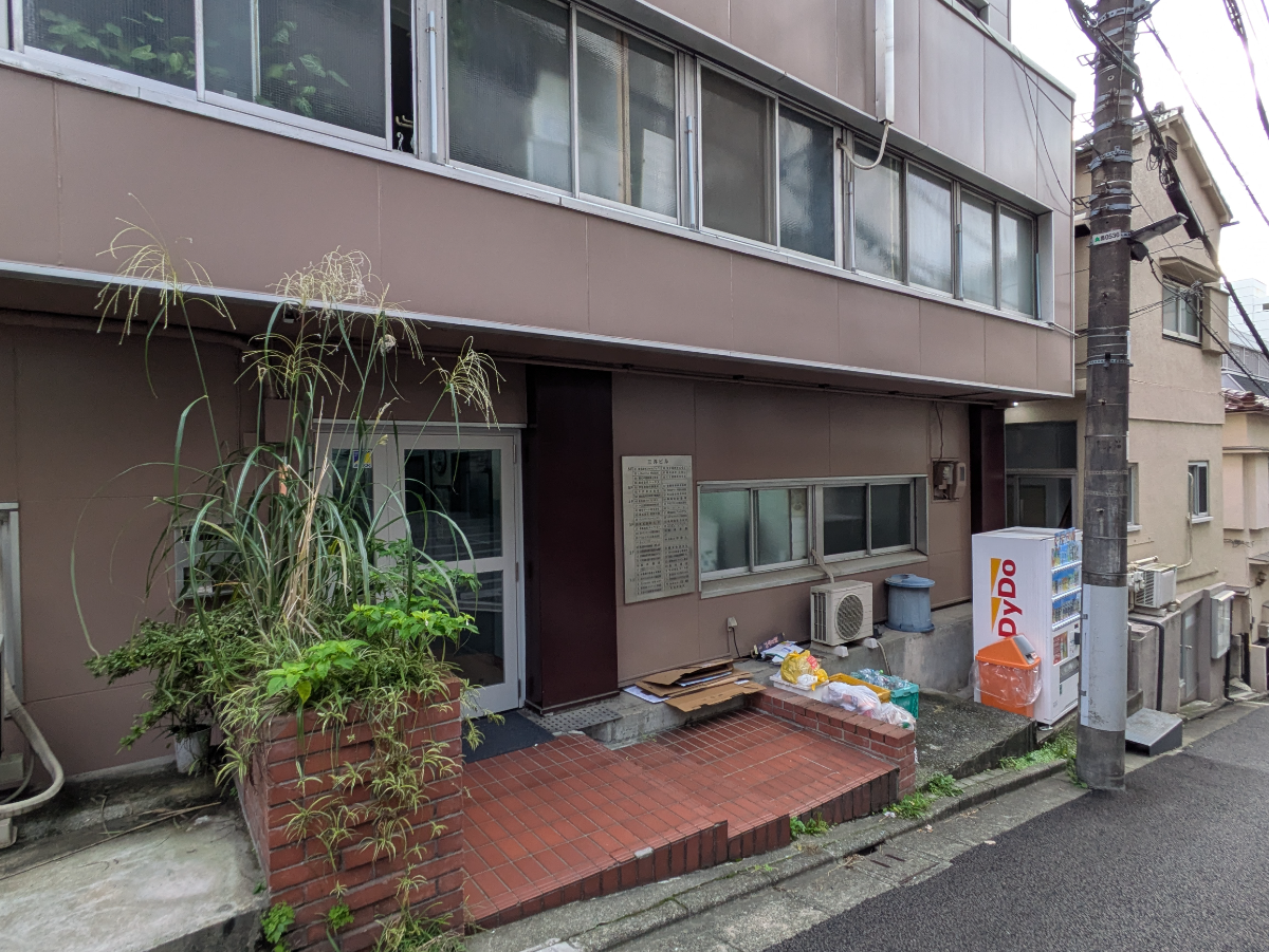 v20251120150807/fresh/building/J00100464002_9