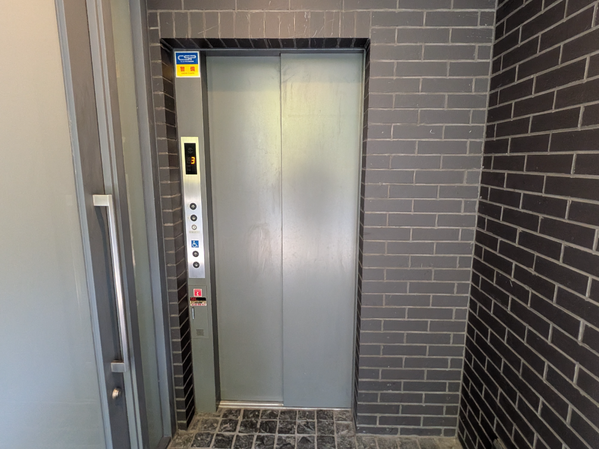 v20251120150807/fresh/building/J00100610245_4