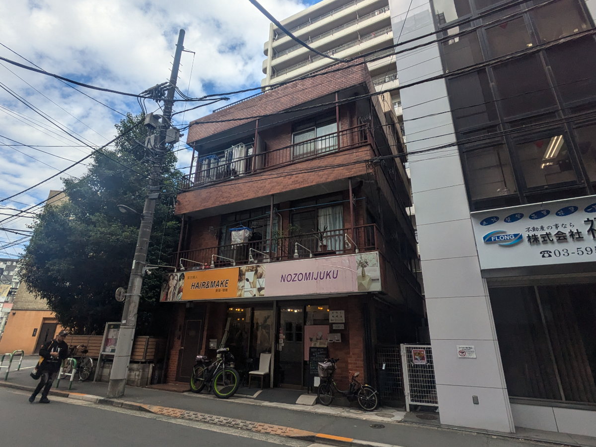 v20251123150654/fresh/building/J00100364669_6