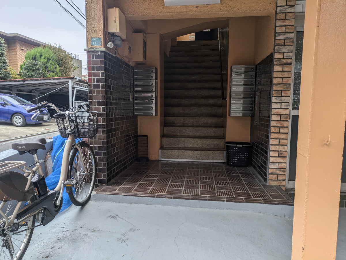 v20251123150654/fresh/building/J00100388850_3