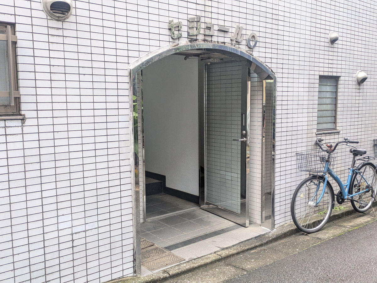 v20251123150654/fresh/building/J00100405424_3