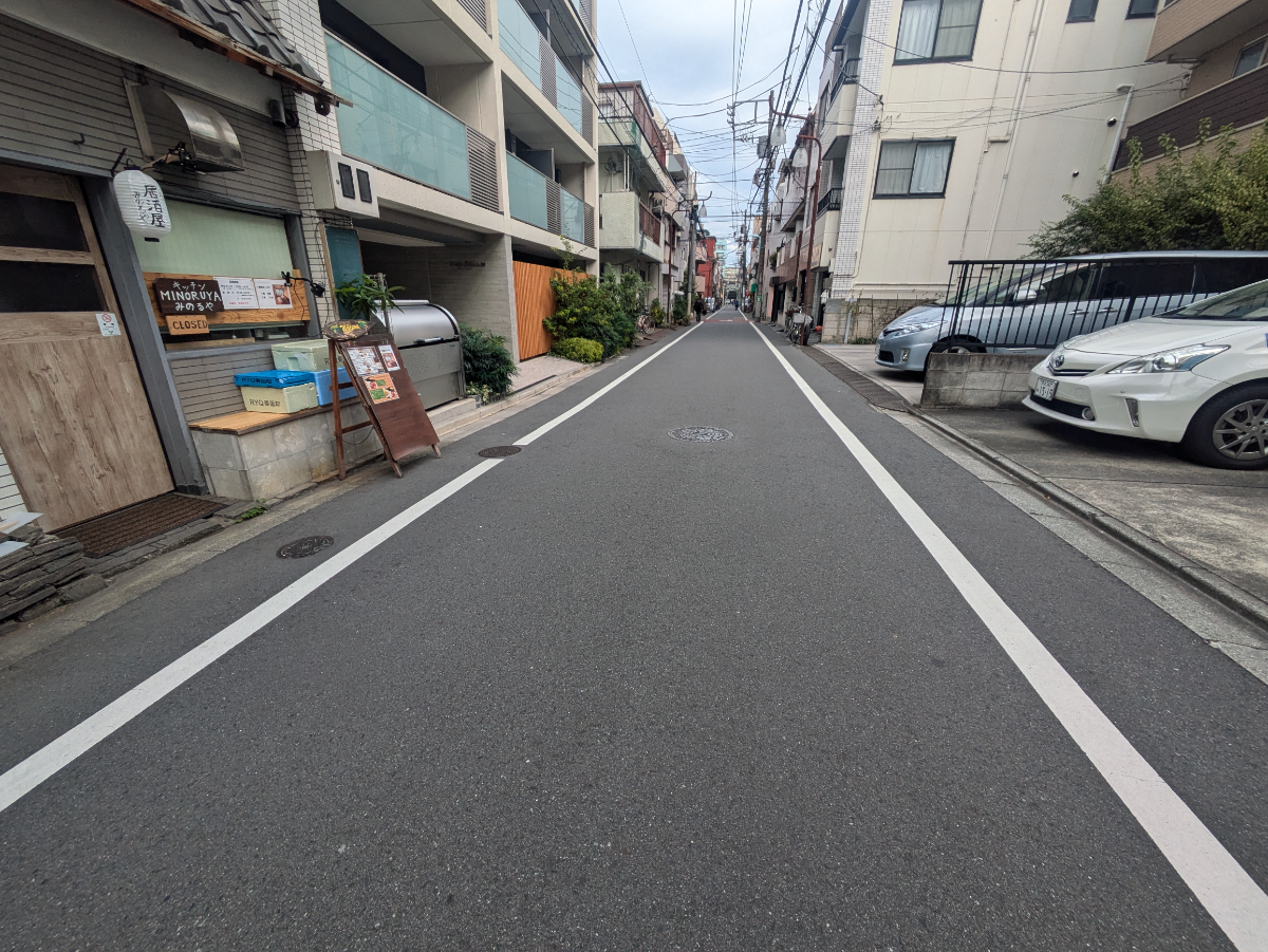 v20251123150654/fresh/building/J00100632901_9
