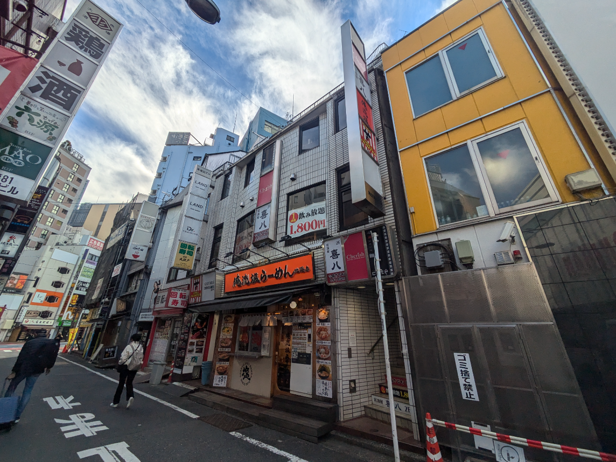 v20251125150804/fresh/building/J00100364511_6