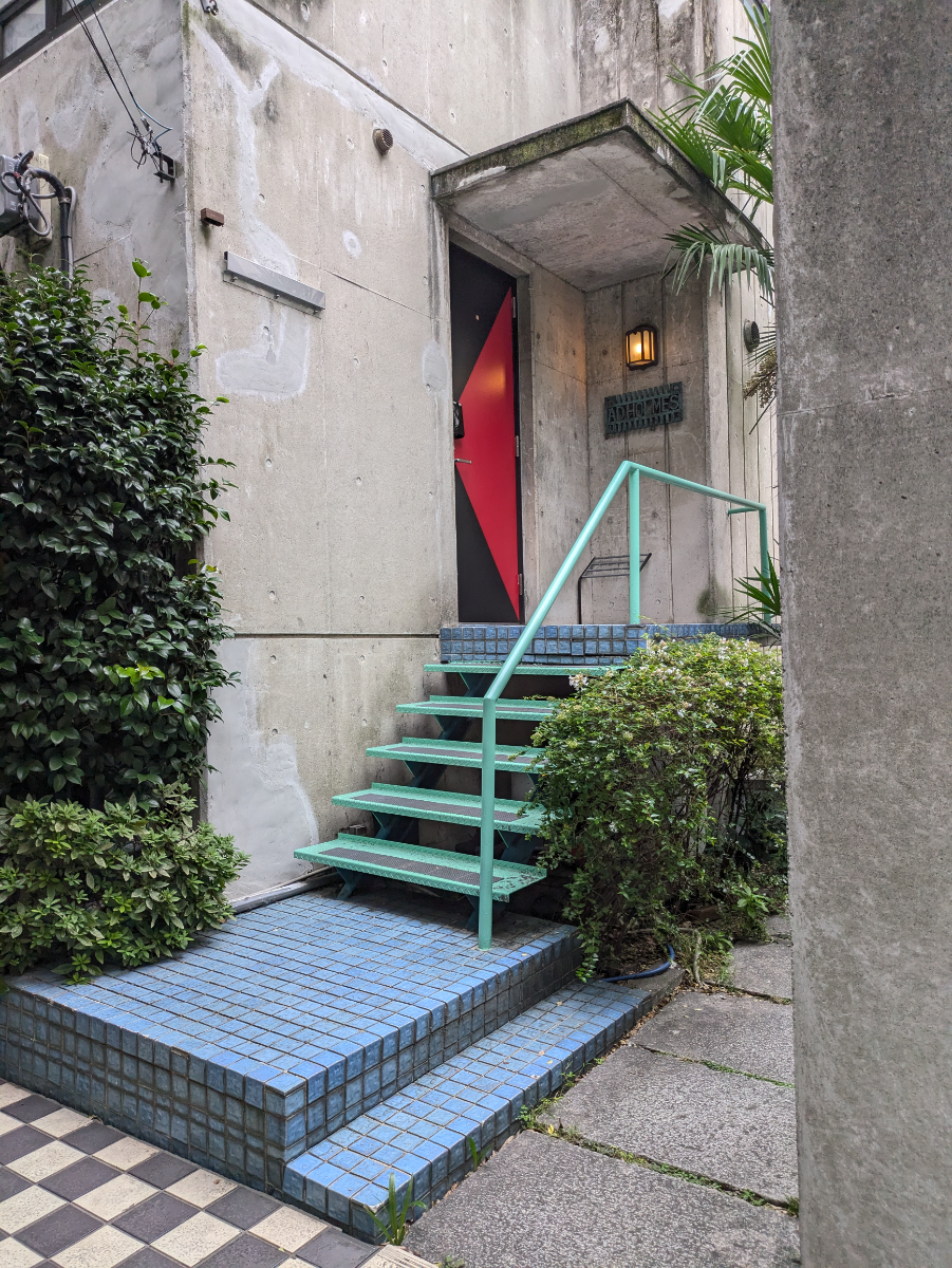 v20251125150804/fresh/building/J00100365909_3