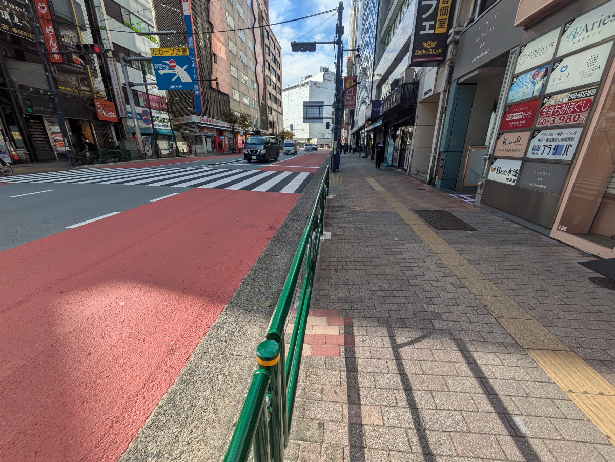 v20251125150804/fresh/building/J00100366985_2