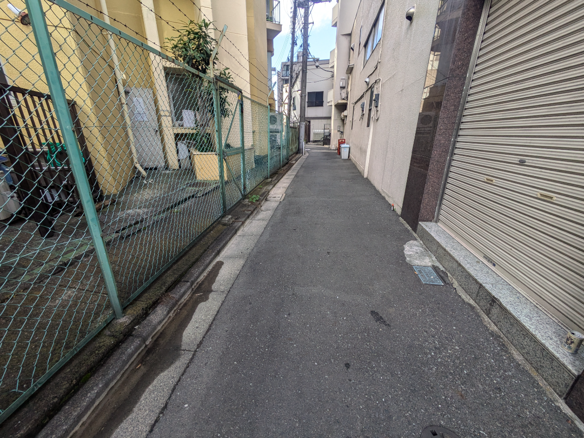 v20251125150804/fresh/building/J00100367026_15