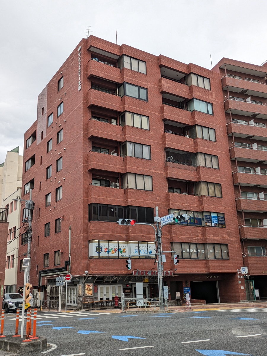 v20251125150804/fresh/building/J00100404318_1