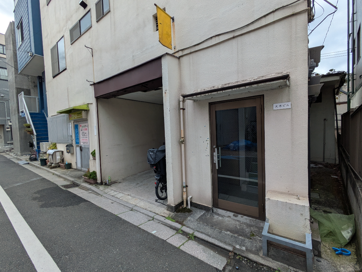 v20251125150804/fresh/building/J00100404412_10