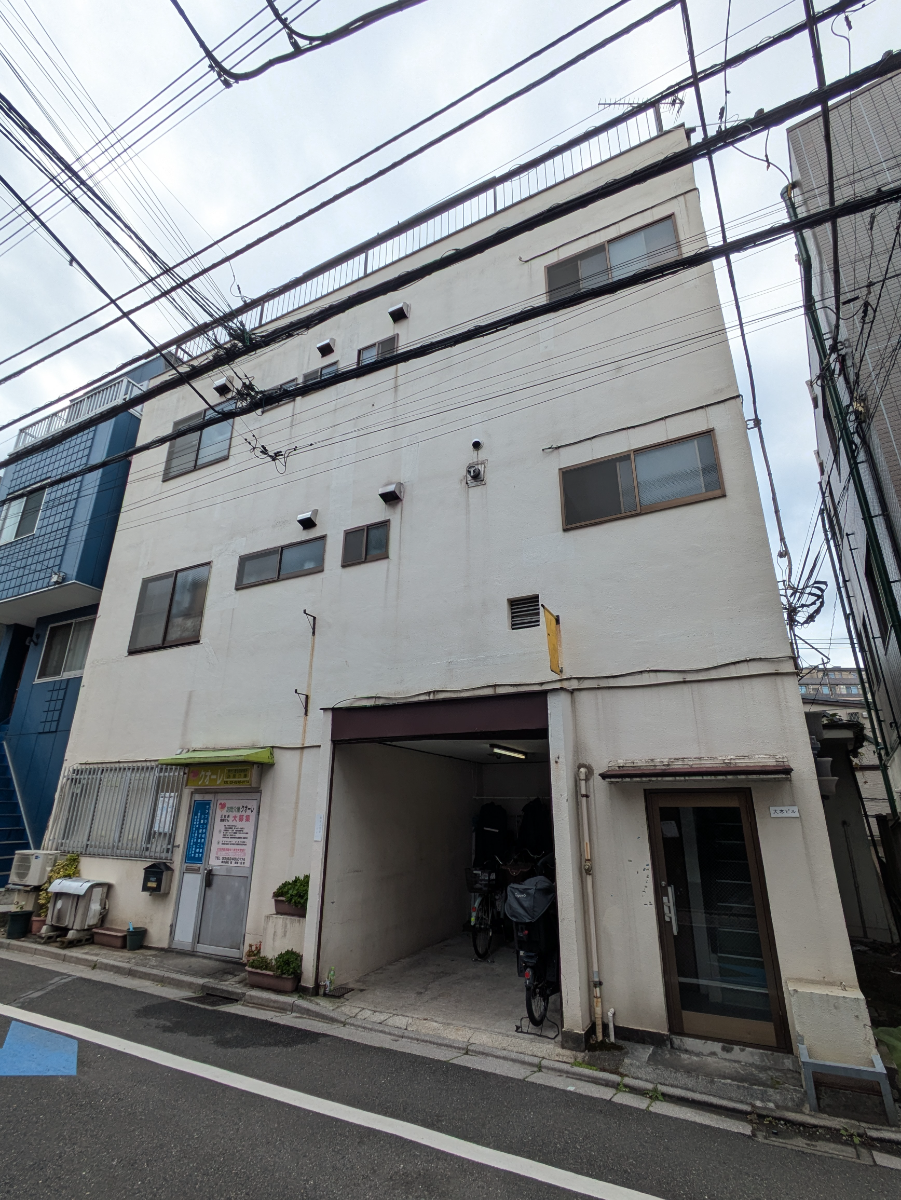 v20251125150804/fresh/building/J00100404412_7