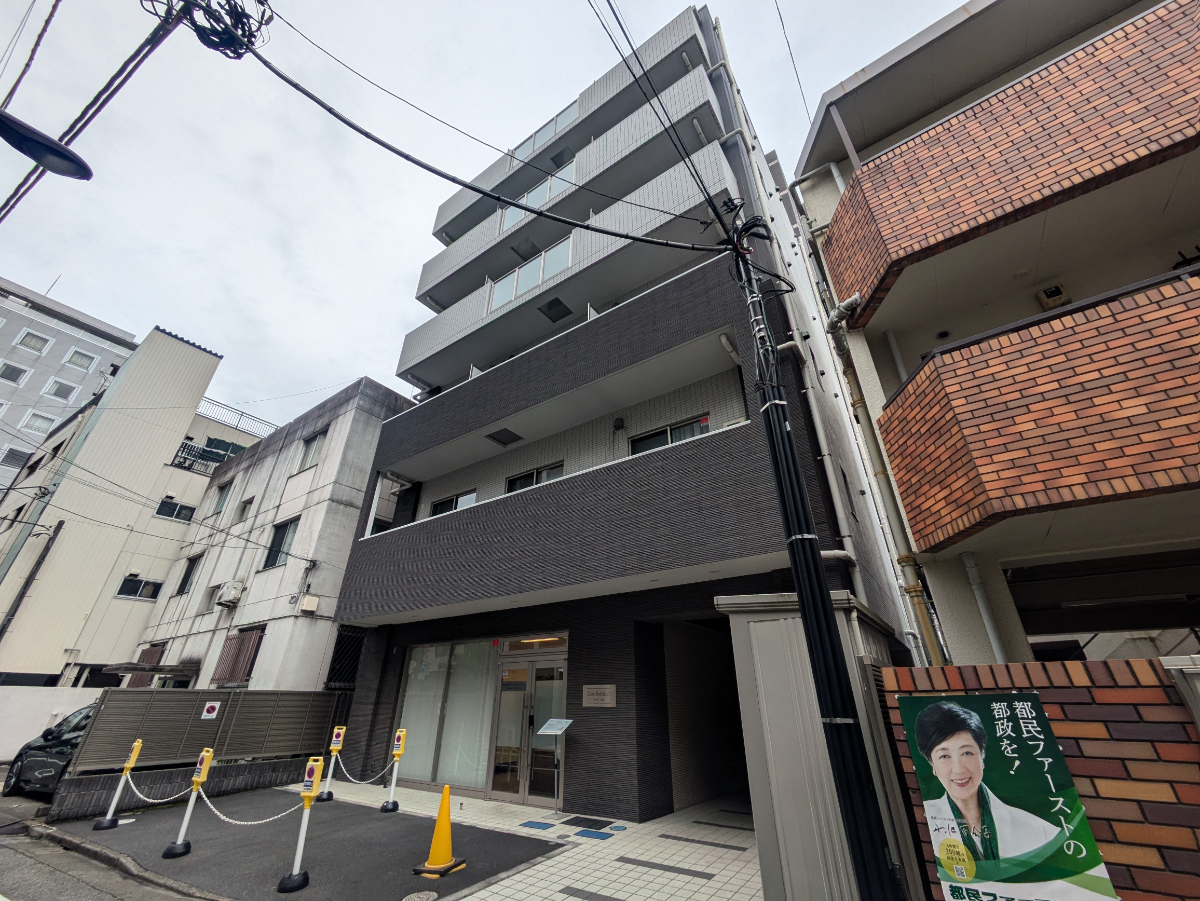 v20251125150804/fresh/building/J00100463898_7