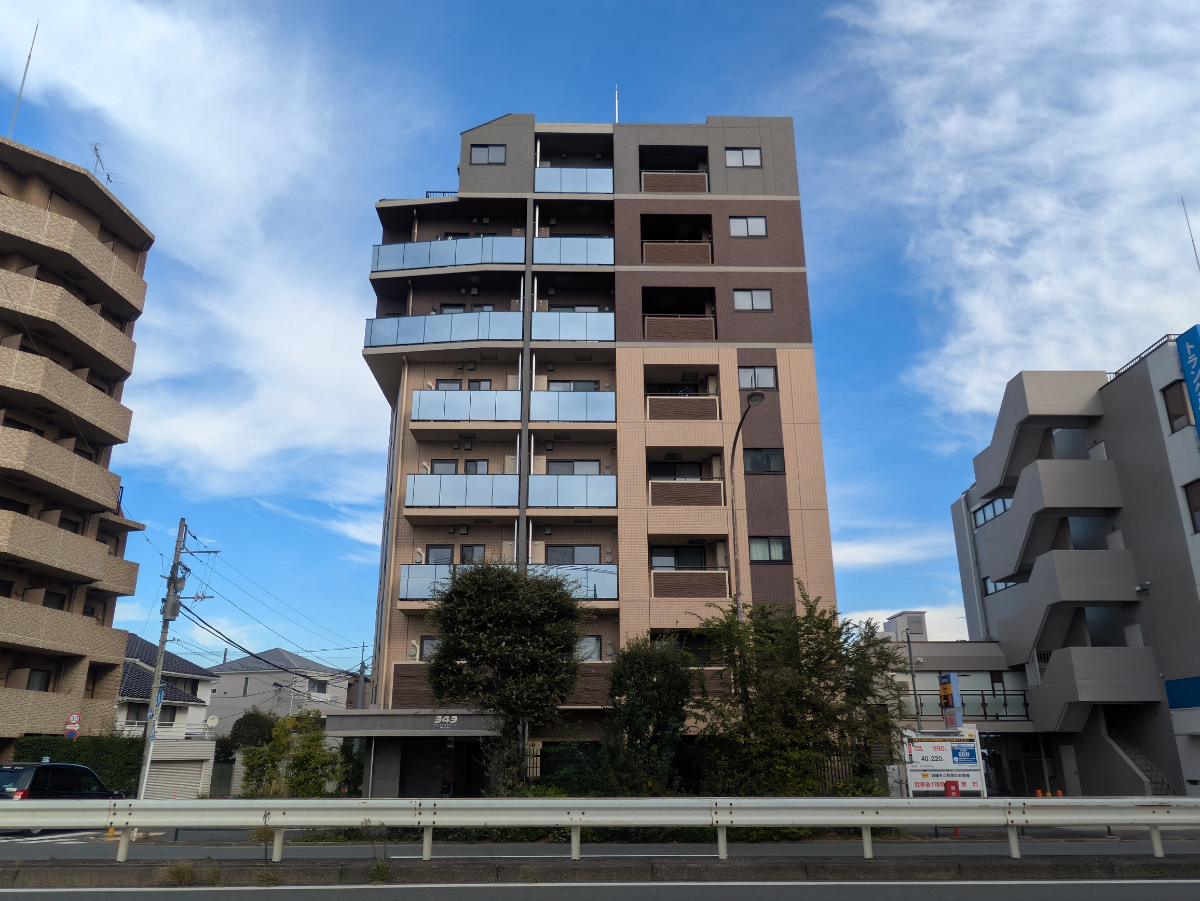 v20251125150804/fresh/building/J00100608484_9
