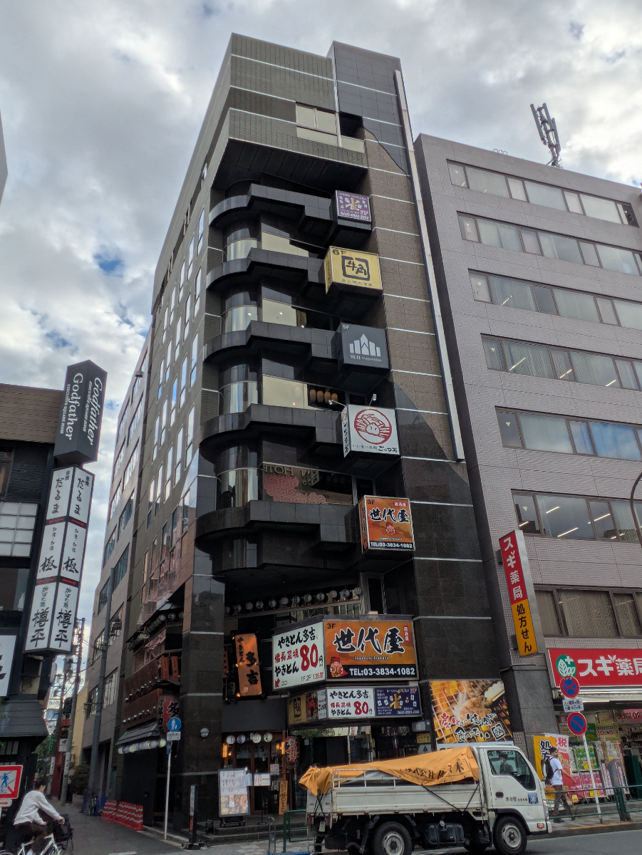 v20251204150956/fresh/building/J00100389984_6
