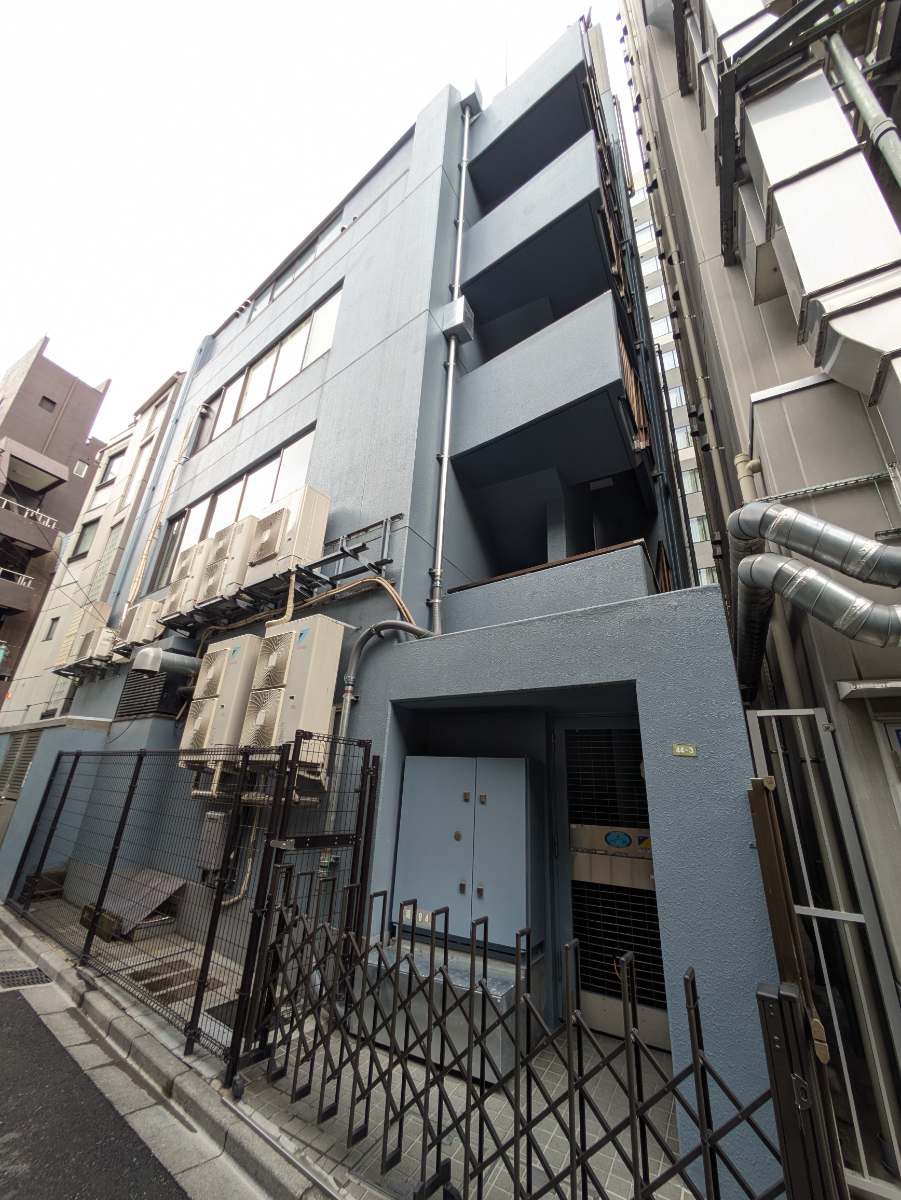 v20251204150956/fresh/building/J00100392787_11