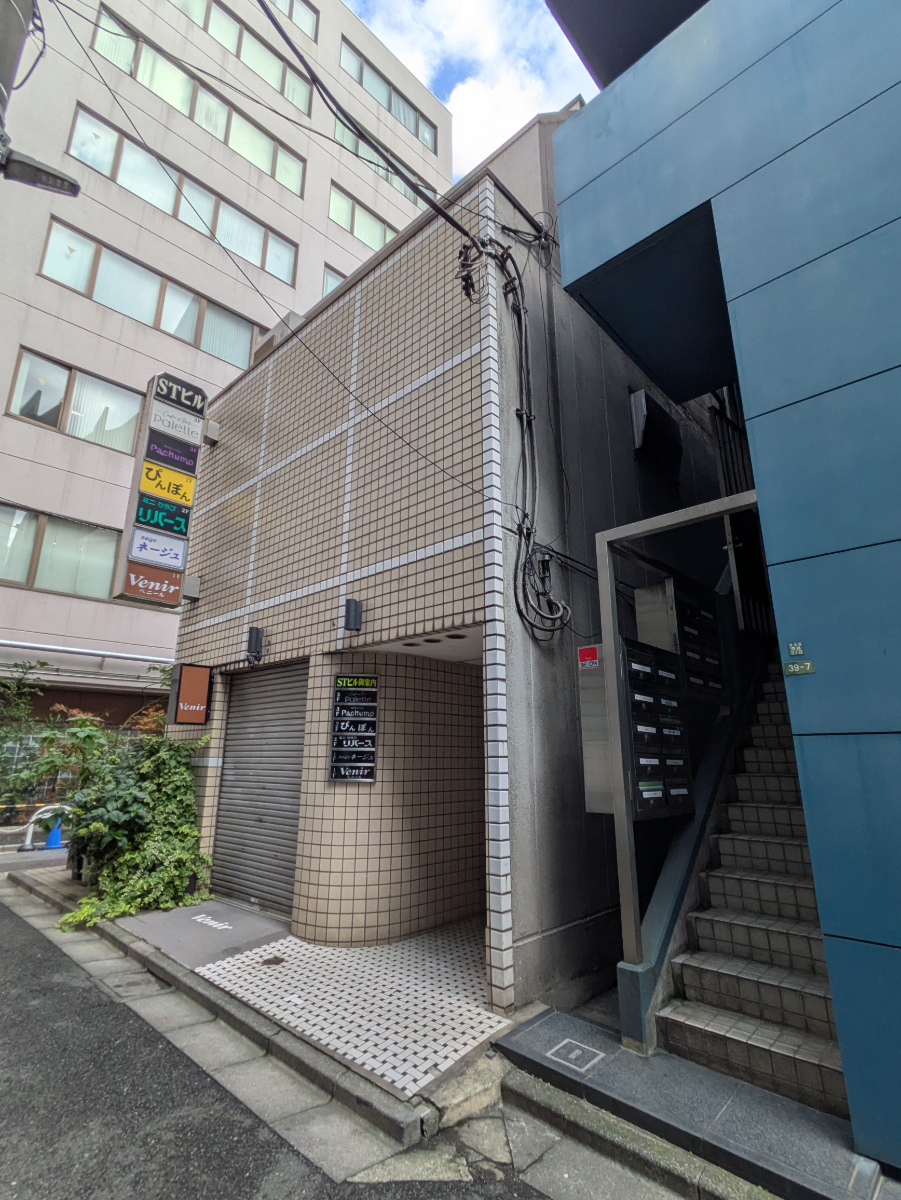 v20251204150956/fresh/building/J00100420753_9