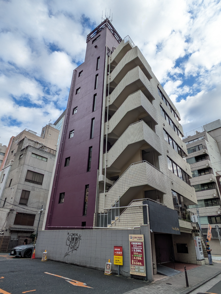 v20251204150956/fresh/building/J00100466183_11