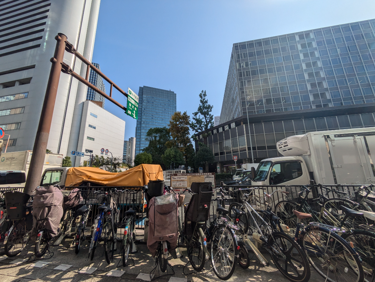 v20251204150956/fresh/building/J00100610511_9