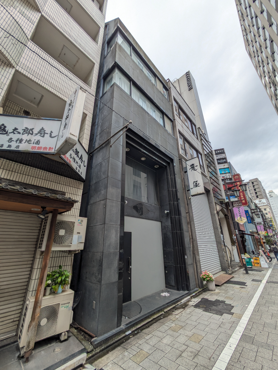 v20251204150957/fresh/building/J00100404254_8