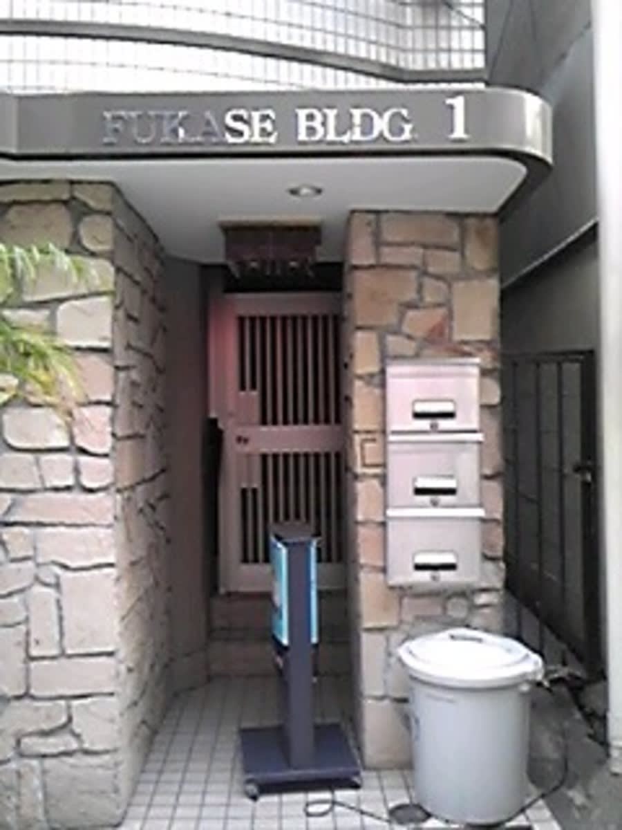 v20251205150803/fresh/building/J00100408964_3