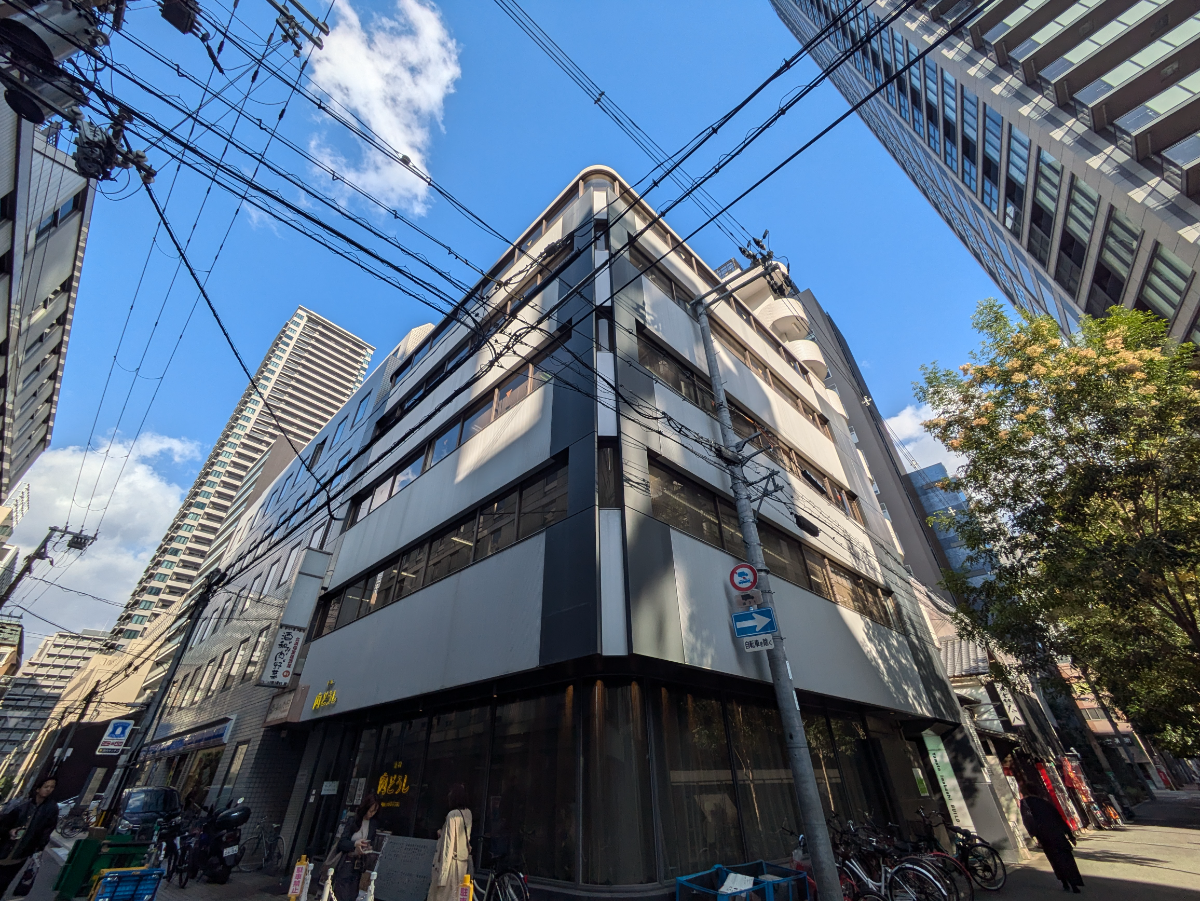 v20251205150803/fresh/building/J00100456937_1