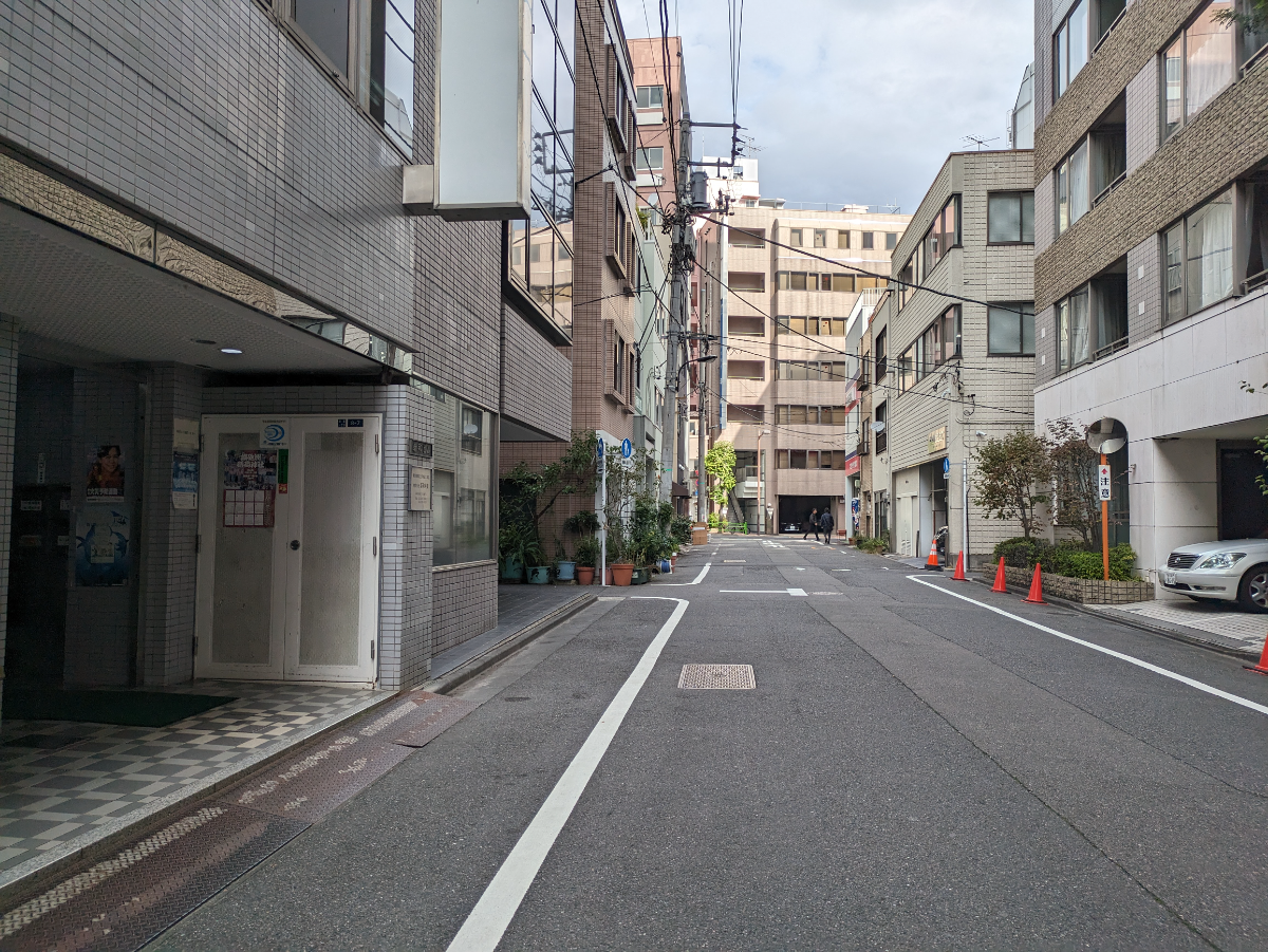 v20251211150803/fresh/building/J00100384728_2