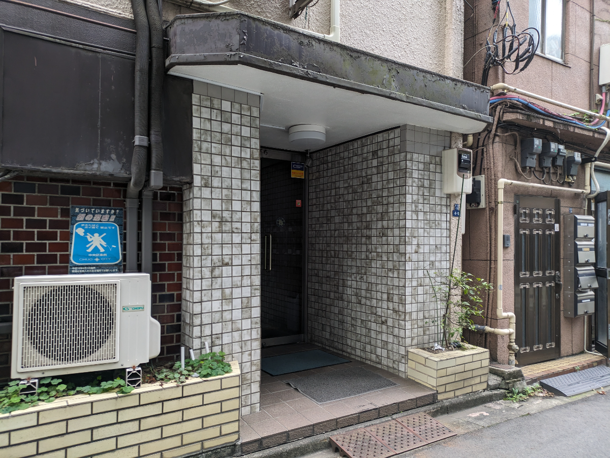 v20251211150803/fresh/building/J00100384737_3