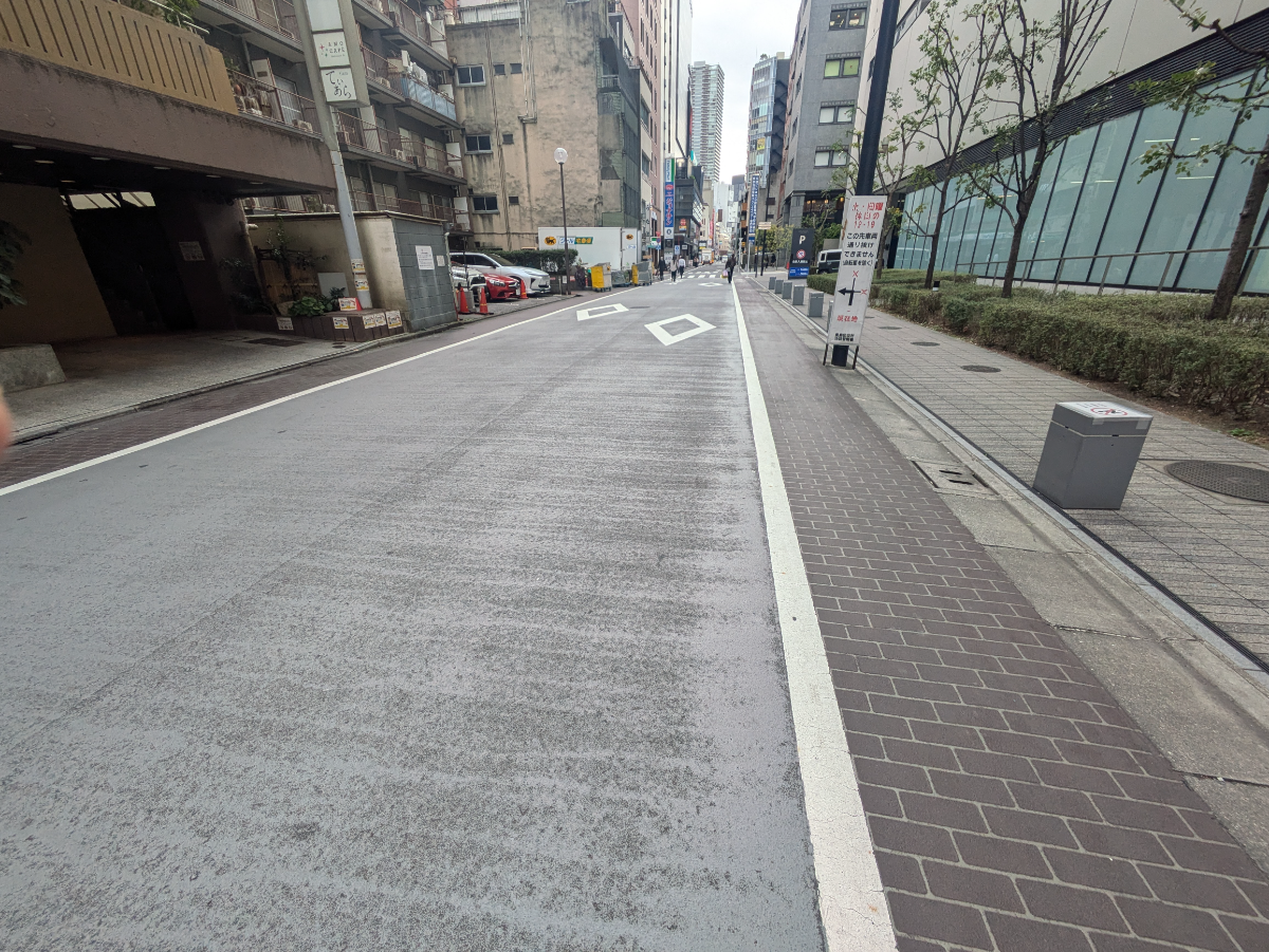 v20251211150803/fresh/building/J00100388804_2