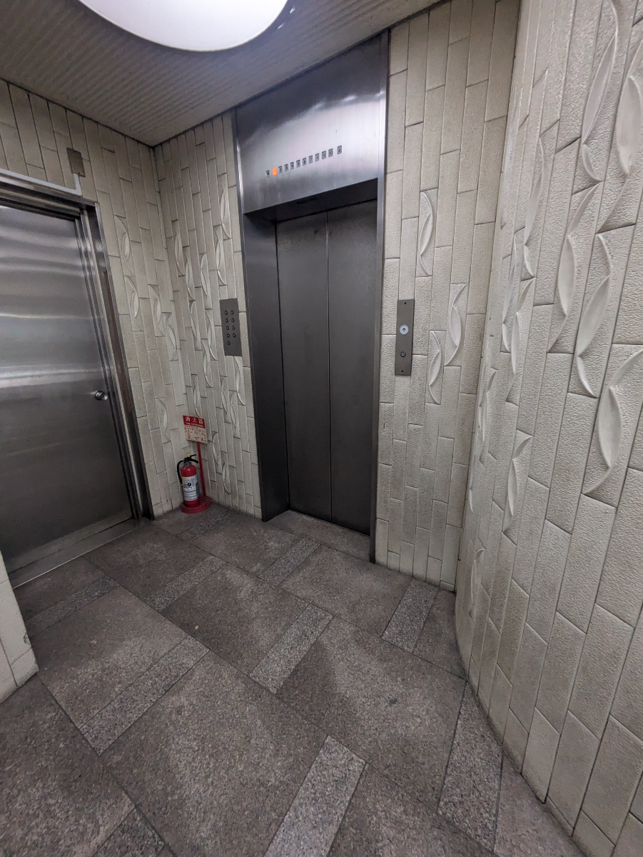 v20251211150803/fresh/building/J00100389022_4