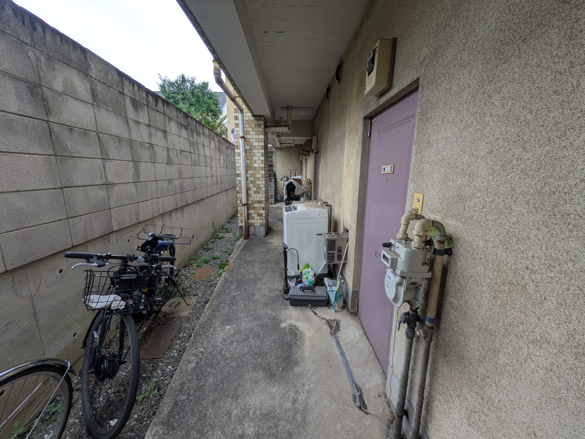 v20251211150803/fresh/building/J00100396008_9