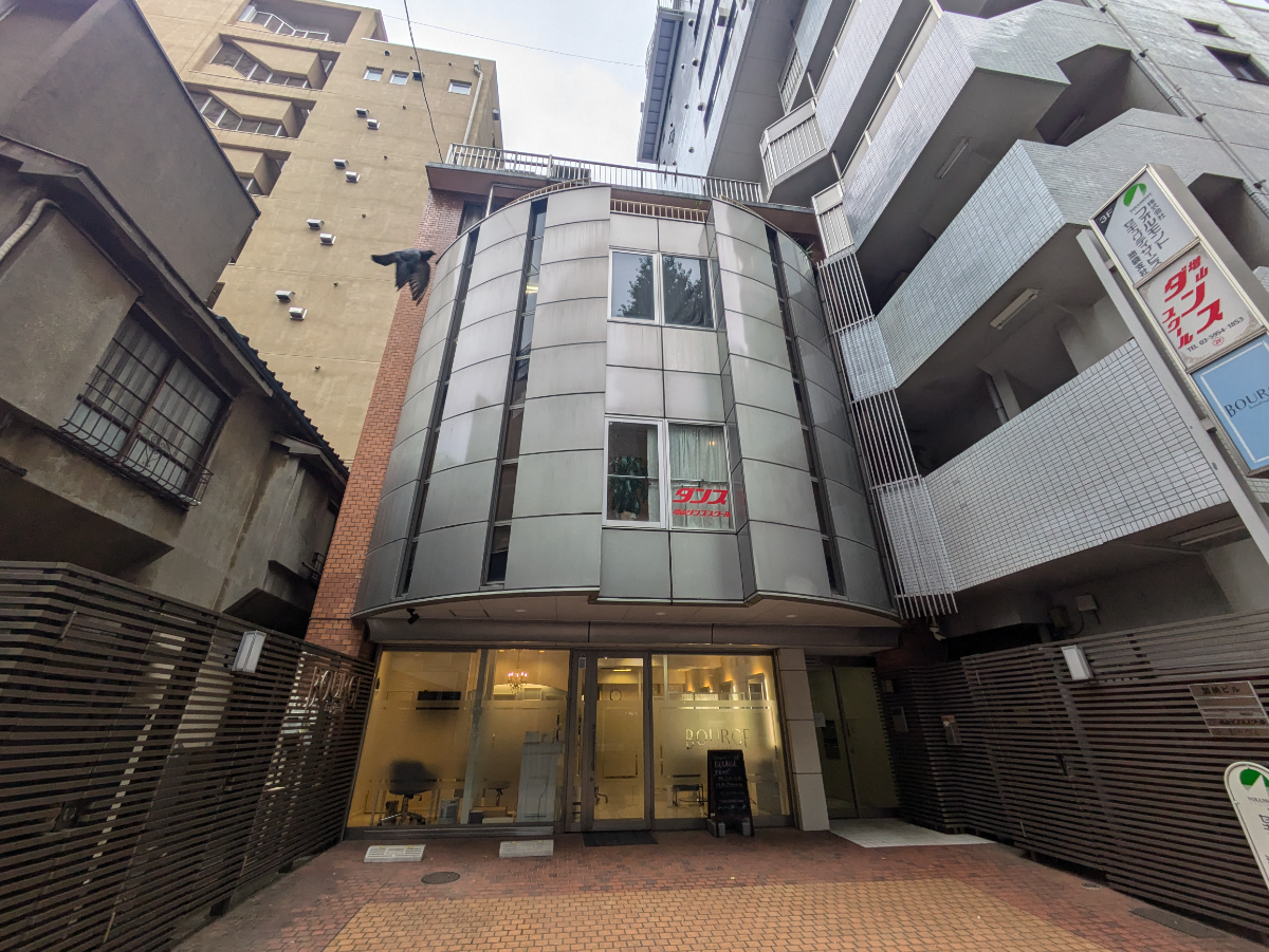 v20251211150803/fresh/building/J00100401752_1