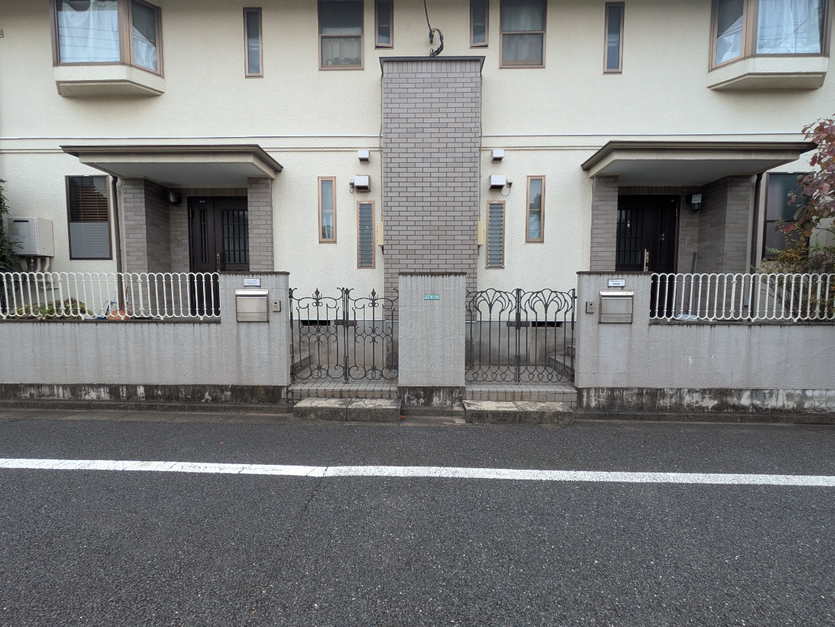 v20251211150803/fresh/building/J00100404173_3