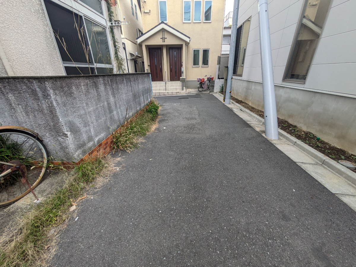 v20251211150803/fresh/building/J00100631601_8