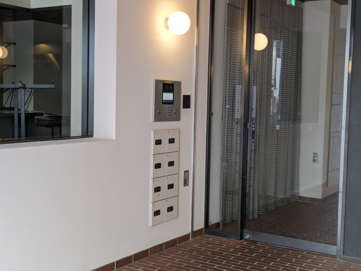v20251211150803/fresh/building/J00100633651_8